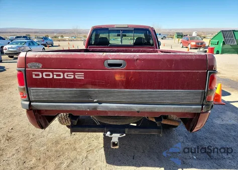 2000 Dodge Ram 1500 из США, поврежденный, VIN 1B7HC16Y0YS564650